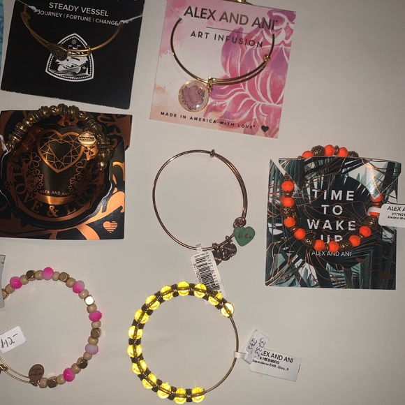 19 New Alex and Ani Bracelets lot 5 - Picture 7 of 8